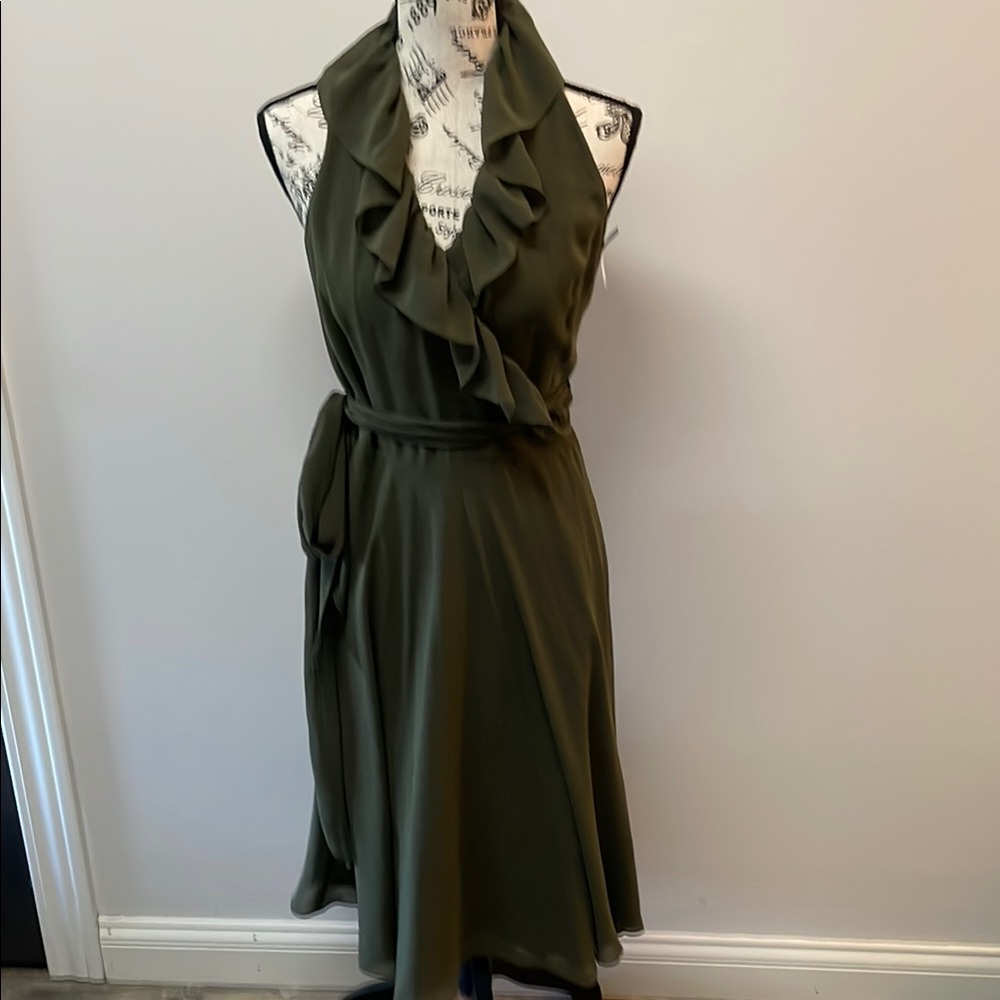 Lauren Ralph Lauren Elegant Olive Green Halter Dress
038